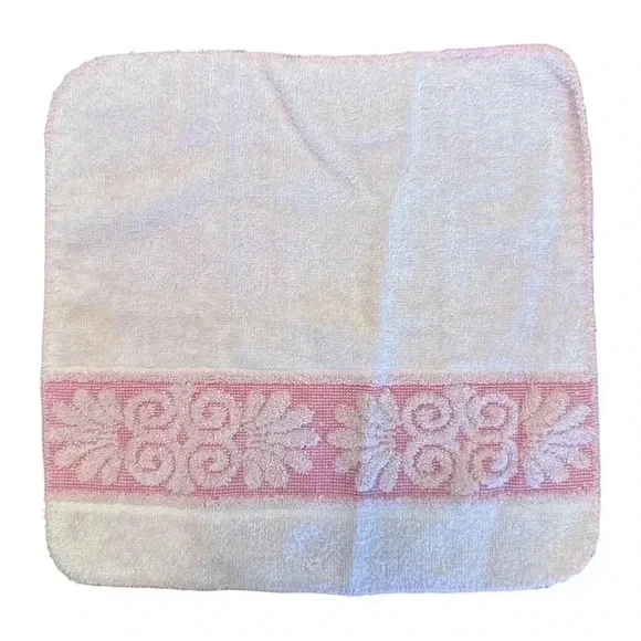 Cannon 1950s-1960s Monticello Pink Bath Towels Set of 6 Vintage Bath Linens - Picture 3 of 8